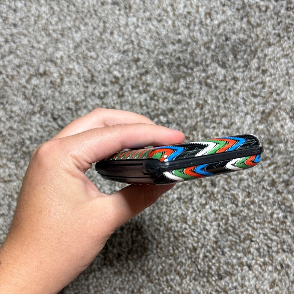 Colorful Zigzag Pattern Wallet - Picture 5 of 5
